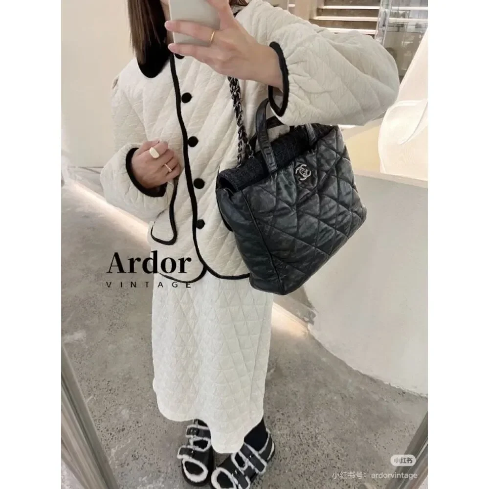 Chanel Women Pre-Loved Bag Very Good Condition